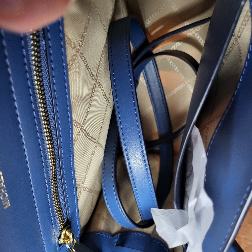 Michael Kors Blue Leather Handbag - Picture 9 of 17